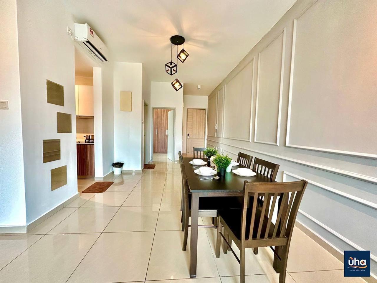 Seasons Luxury Apartment By Rr Jbcity Johor Bahru Exterior foto