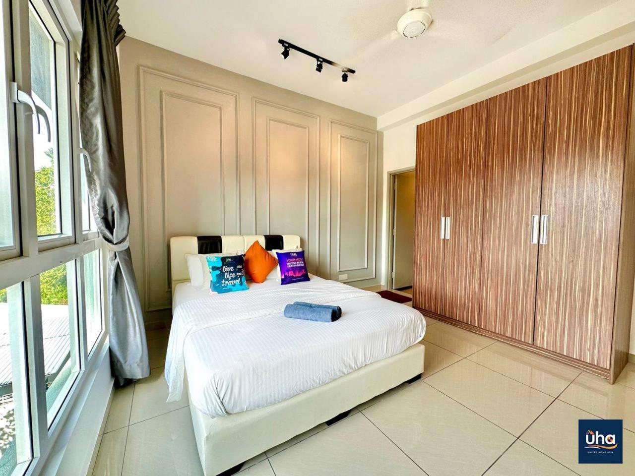 Seasons Luxury Apartment By Rr Jbcity Johor Bahru Exterior foto