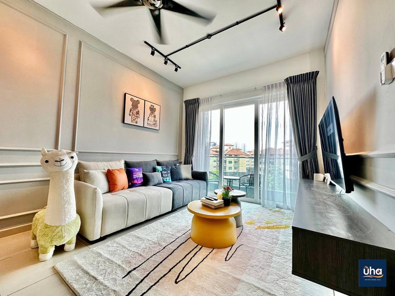 Seasons Luxury Apartment By Rr Jbcity Johor Bahru Exterior foto