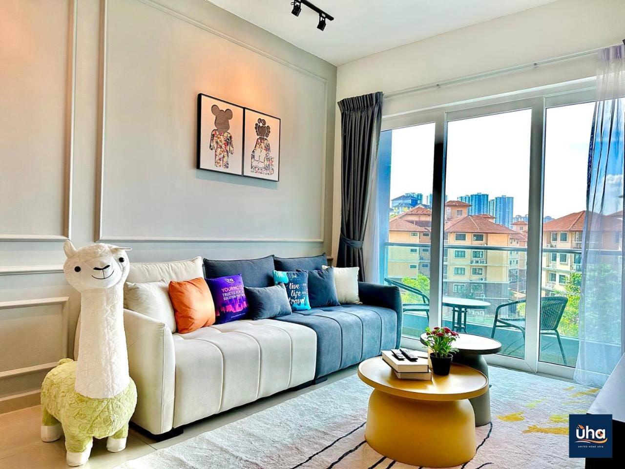 Seasons Luxury Apartment By Rr Jbcity Johor Bahru Exterior foto
