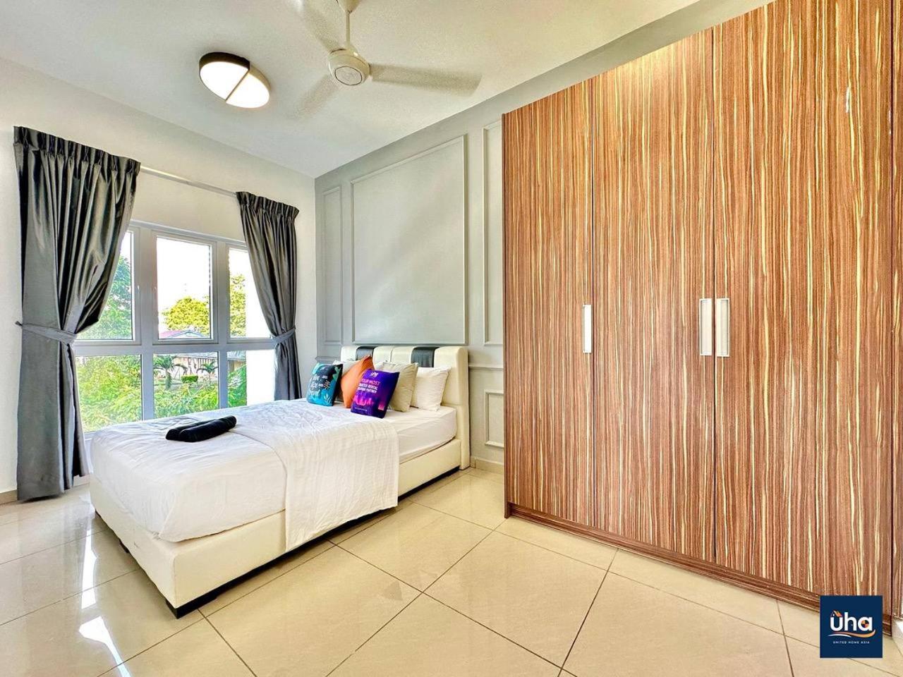 Seasons Luxury Apartment By Rr Jbcity Johor Bahru Exterior foto