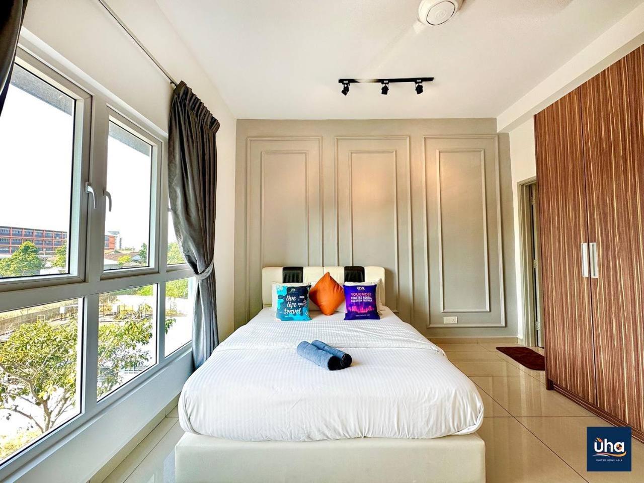 Seasons Luxury Apartment By Rr Jbcity Johor Bahru Exterior foto